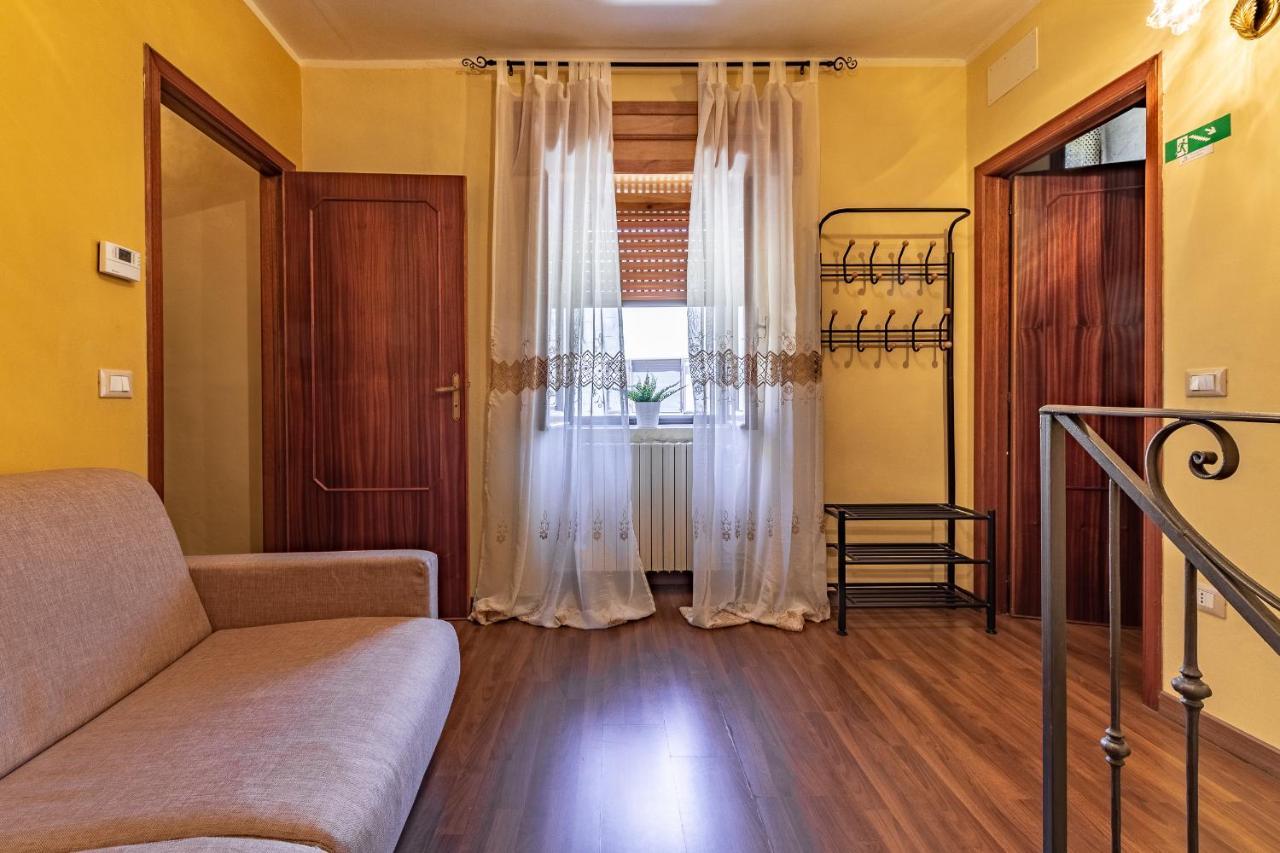 Casa Vacanze 'Zia Lucia' Apartment Sarconi Exterior photo